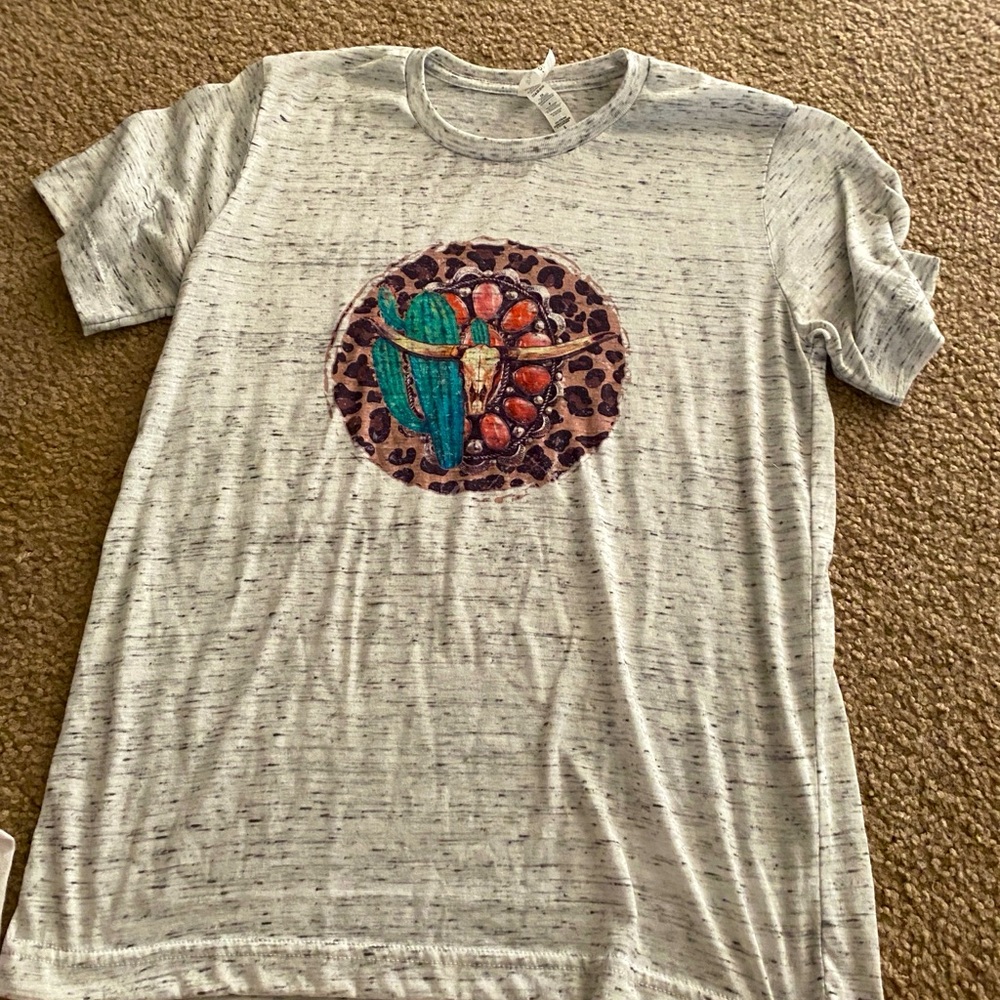 Never worn, small